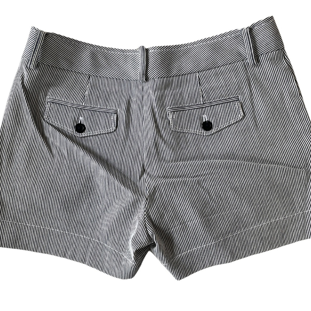 Banana Republic Navy Pinstripe Shorts, Martin Fit, Size 0 - Picture 2 of 5
